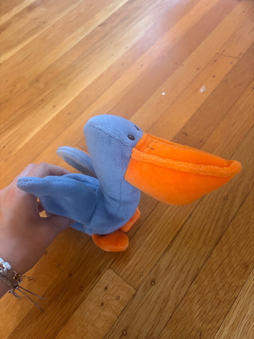 TY Beanie Baby "Scoop" the Pelican - 1996 - Mint Condition with Hang Tag & Tush